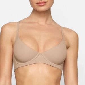 SKIMS Tan Underwire Bra